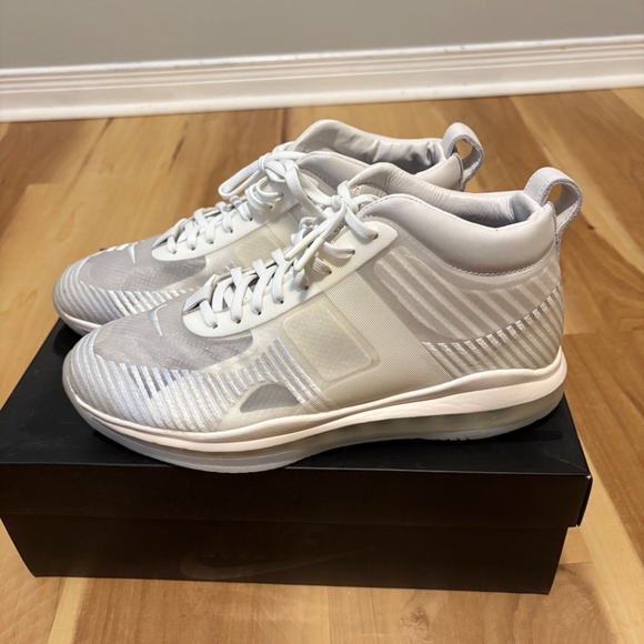 Nike Lebron James x John Elliot Icon Sneakers - Picture 2 of 4
